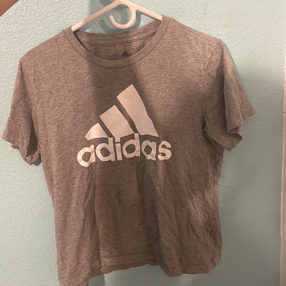 Large Grey Adidas T-Shirt